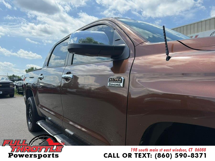 2016 Toyota Tundra Platinum 5.7L FFV Crew Max Short Bed's photo
