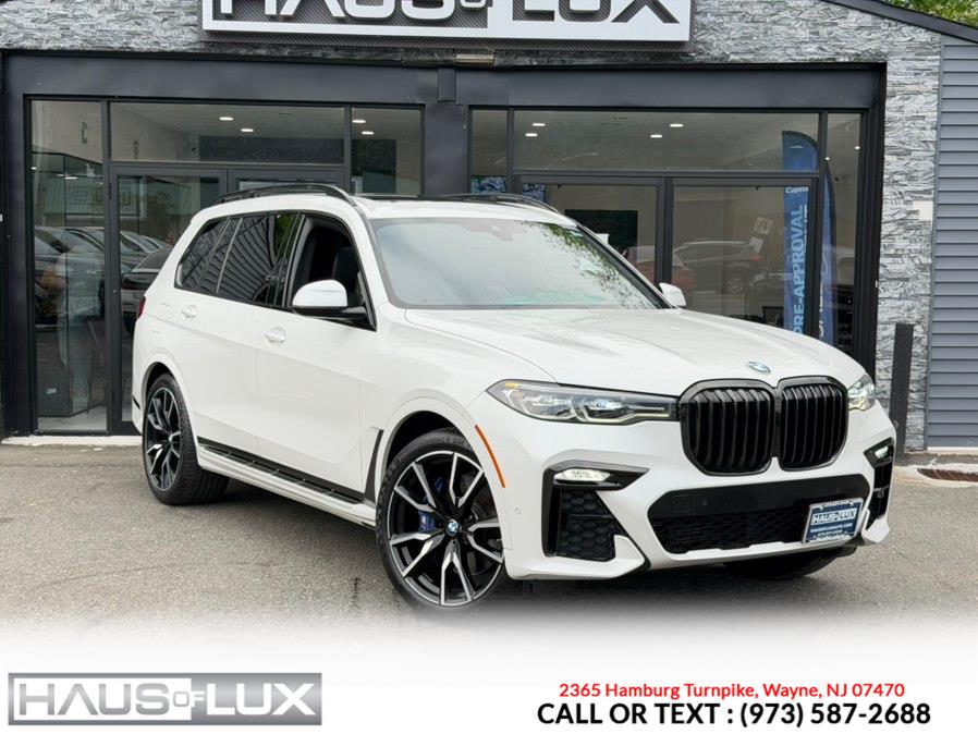 2021 BMW X7 xDrive40i's photo