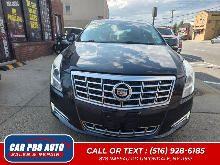 2013 Cadillac XTS 3.6L FWD Luxury Collection's photo