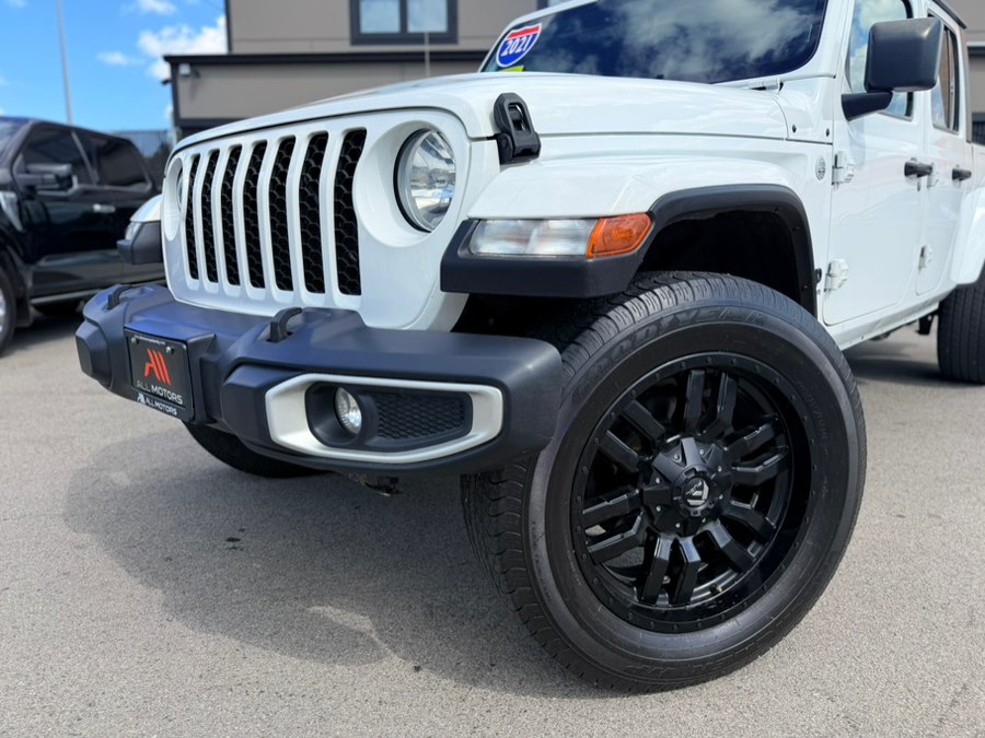 2021 Jeep Gladiator Sport S's photo