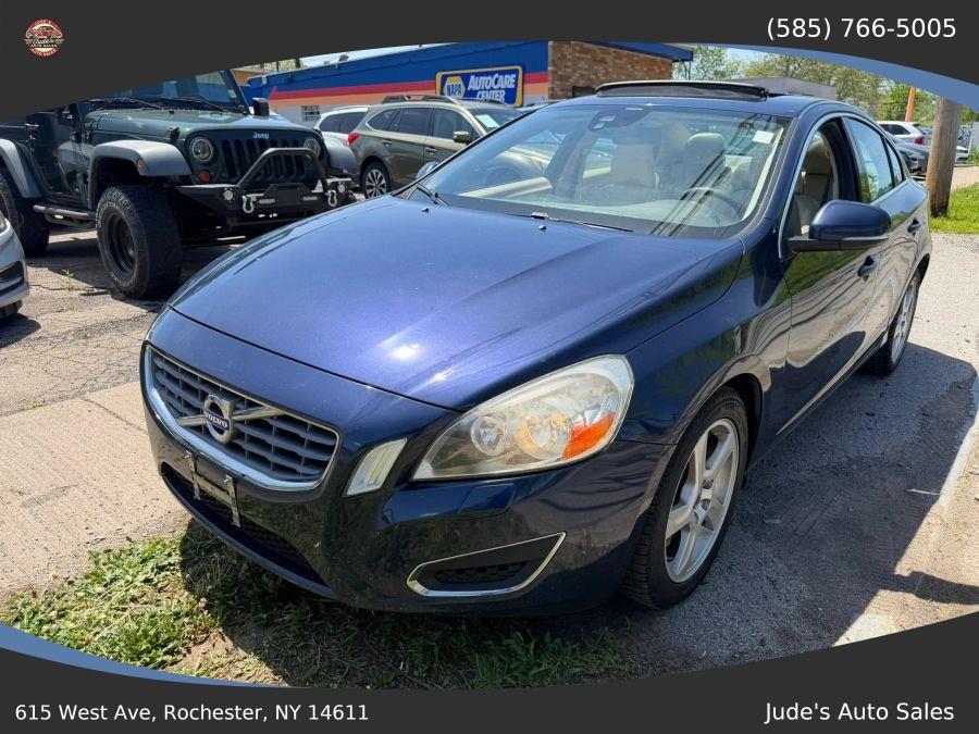 2013 Volvo S60 T5 AWD Auto's photo