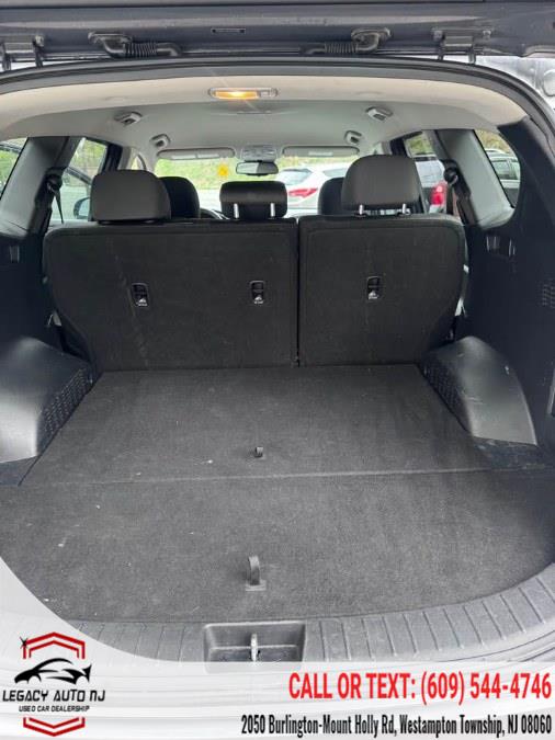 2020 Hyundai Santa Fe SE 2.4 AWD's photo