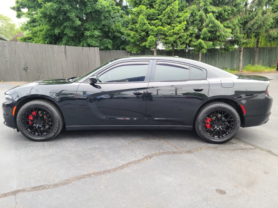 2015 Dodge Charger SE AWD's photo