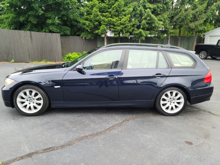 2007 BMW 3 Series 328xi Sports Wagon's photo