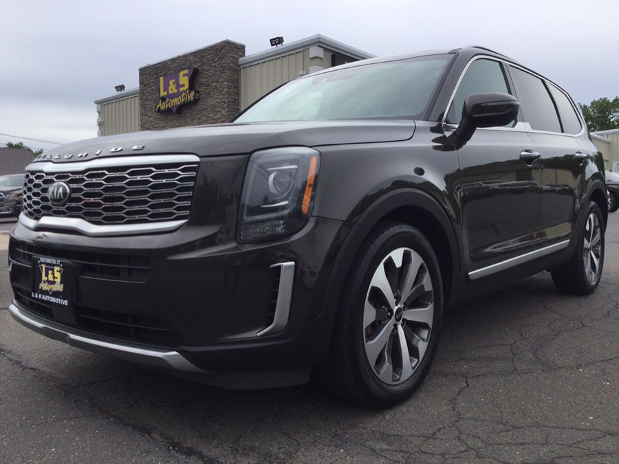 2020 Kia Telluride S AWD's photo