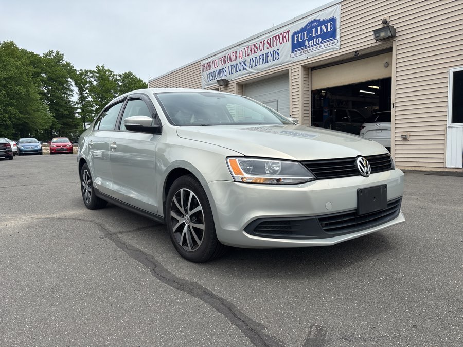 2011 Volkswagen Jetta's photo