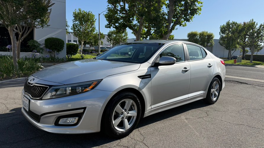 2015 Kia Optima LX AT's photo