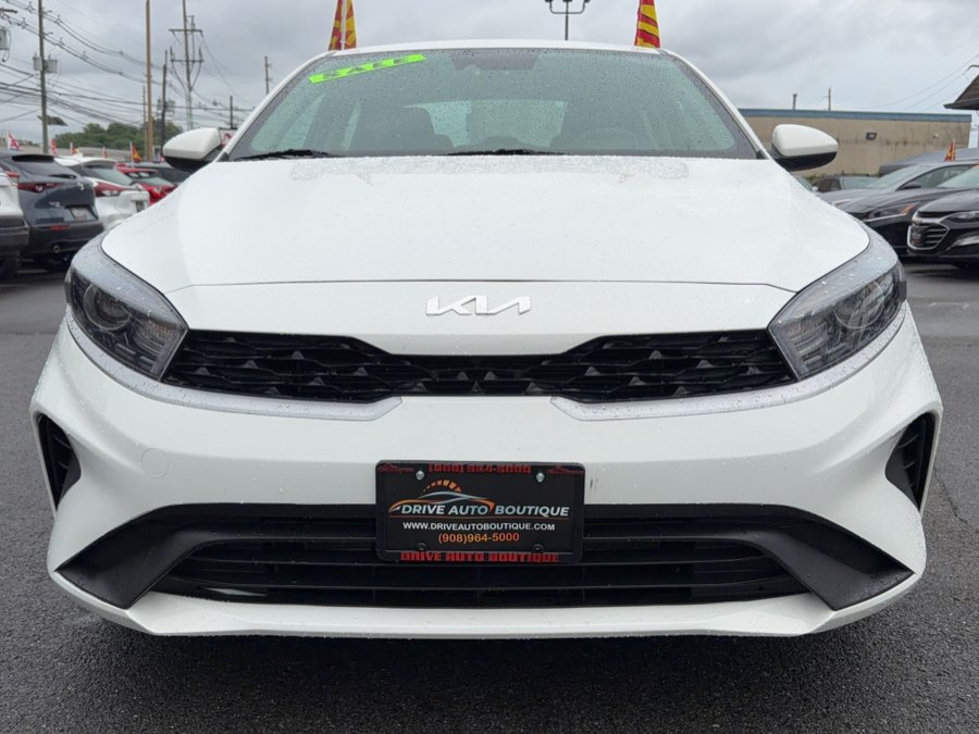 2023 Kia Forte LX AT's photo