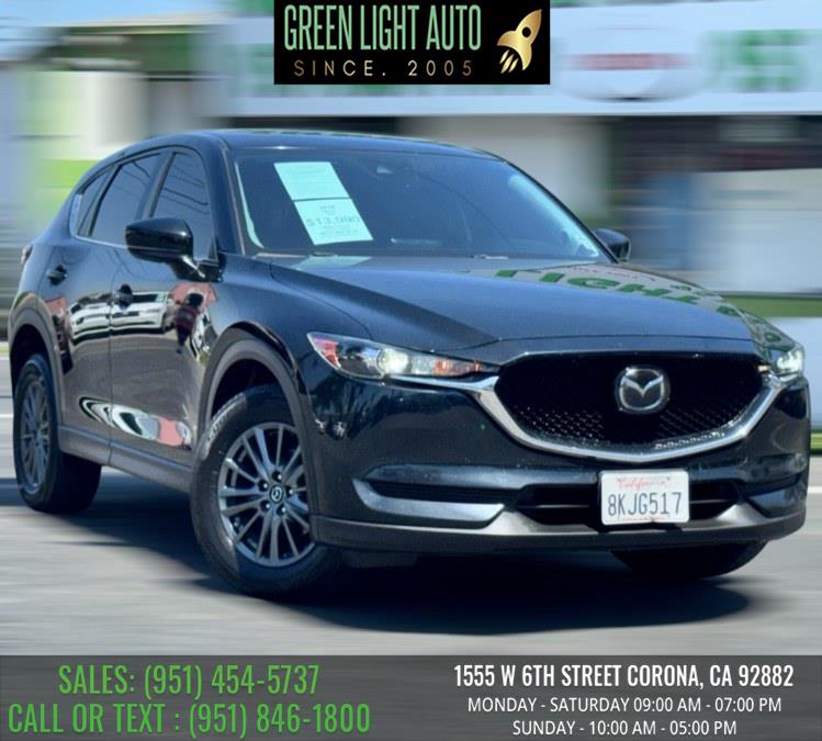 2019 Mazda CX-5 Touring Auto's photo