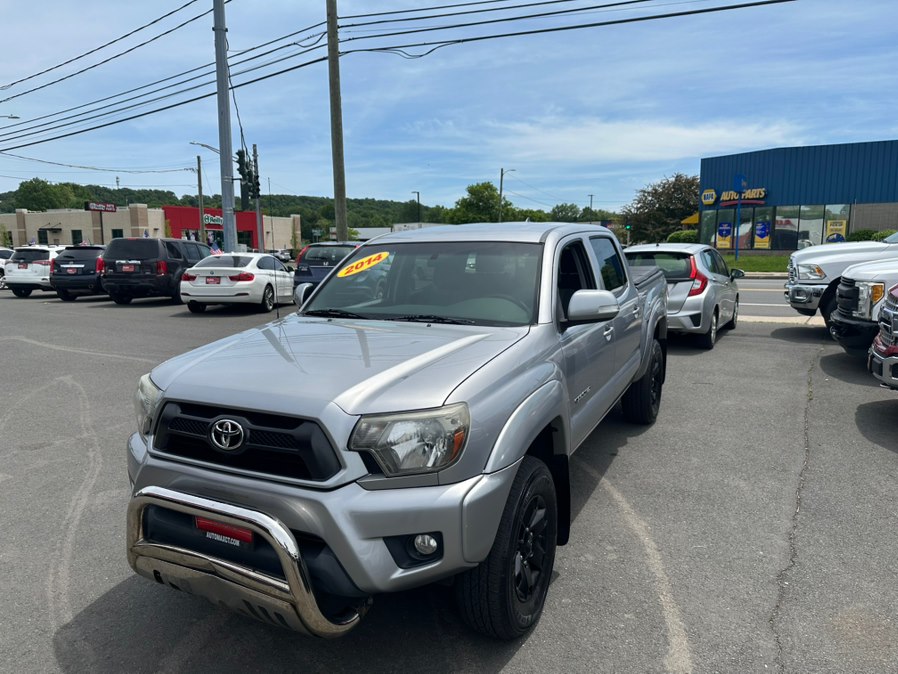 2014 Toyota Tacoma 4x4 Doublecab V6 AT's photo