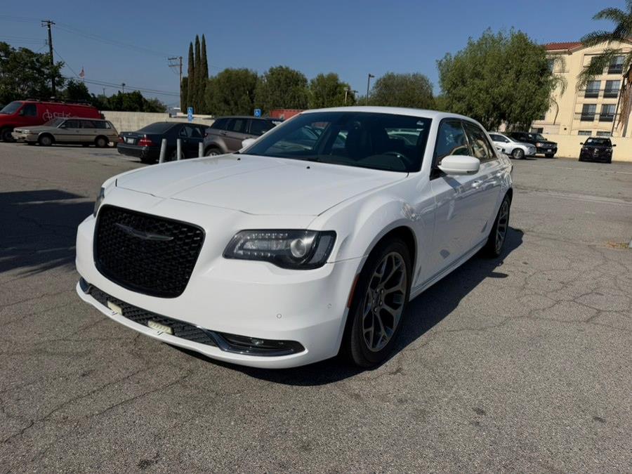 2015 Chrysler 300 S V6's photo