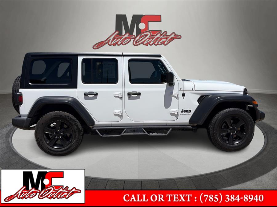 2023 Jeep Wrangler Altitude's photo