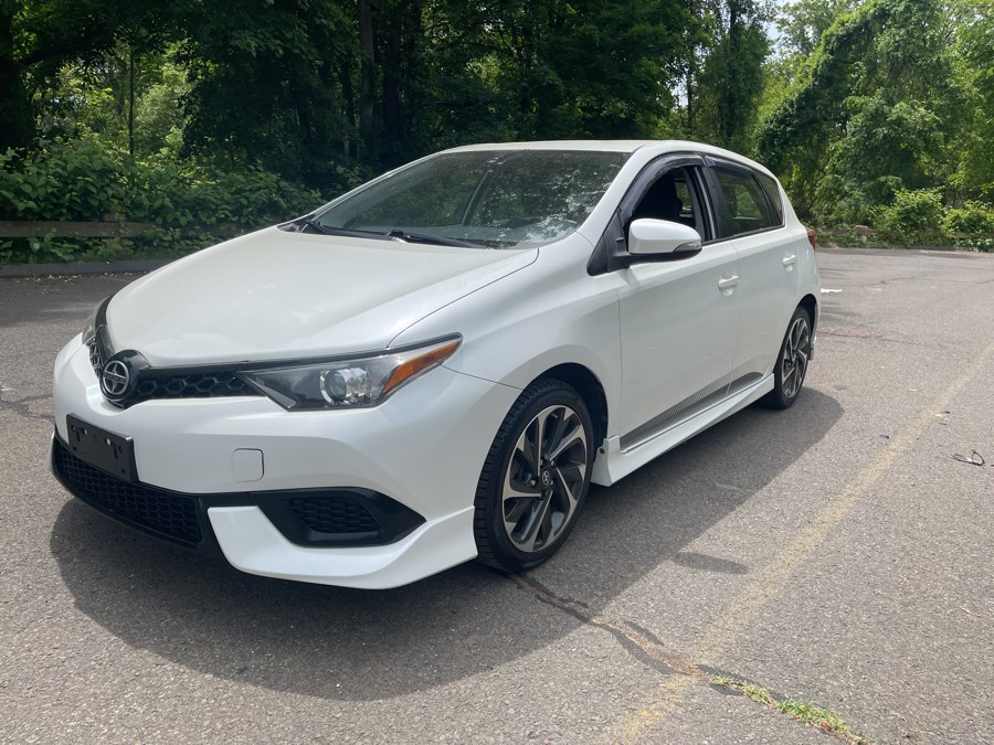 2016 Scion iM MT's photo