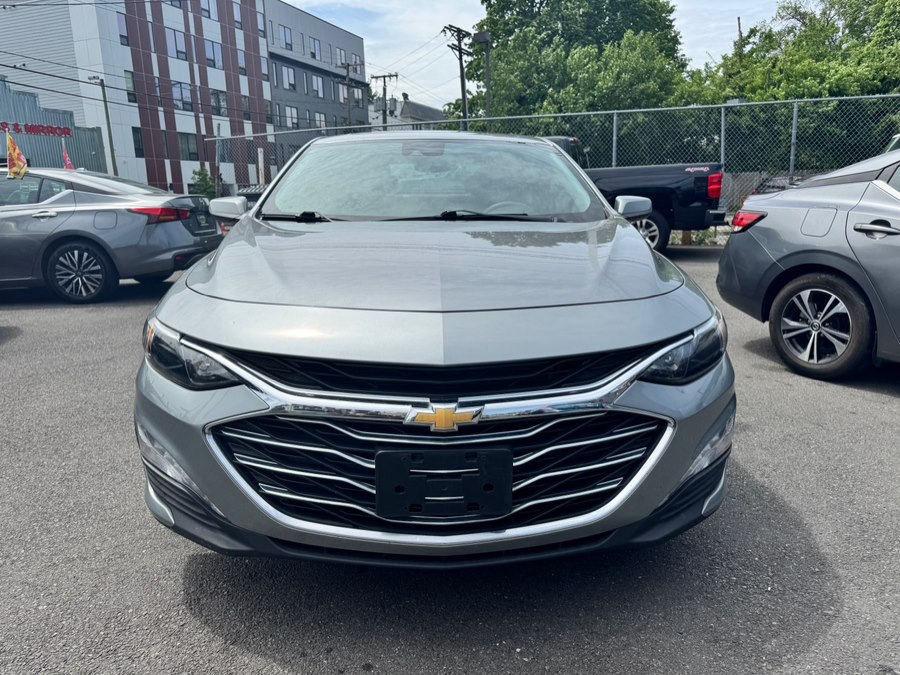 2024 Chevrolet Malibu 1LT's photo