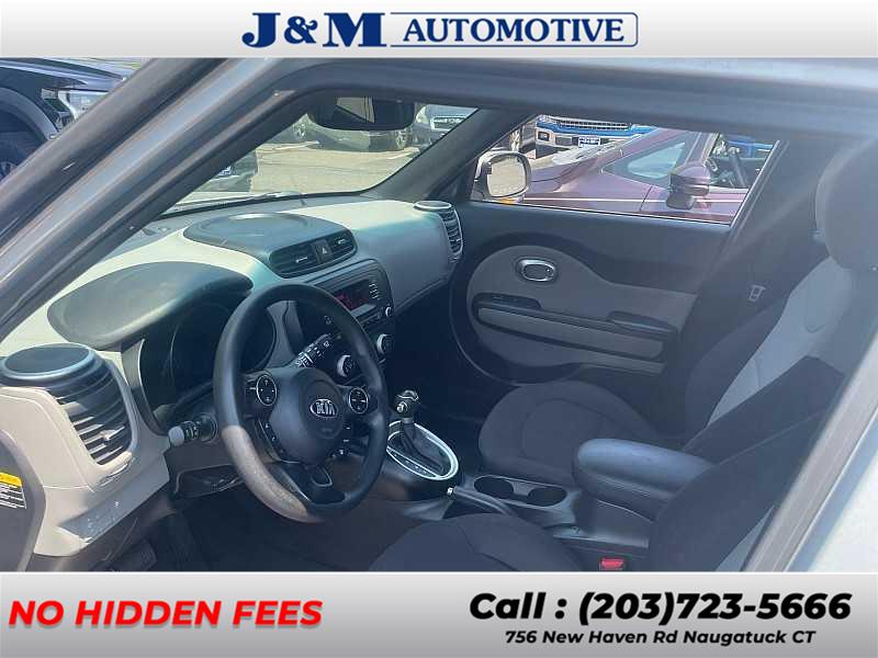 2015 Kia Soul 1.6L Base AT 5-Door's photo