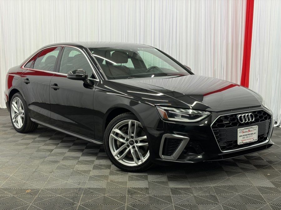 2020 Audi A4 45 quattro S tronic Premium Plus's photo