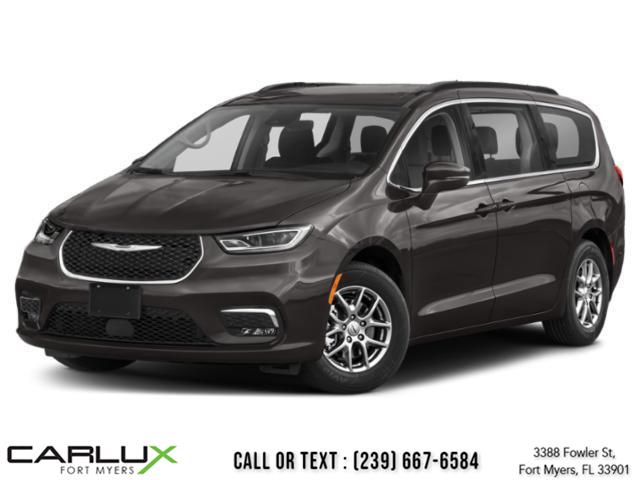 2022 Chrysler Pacifica Touring L's photo