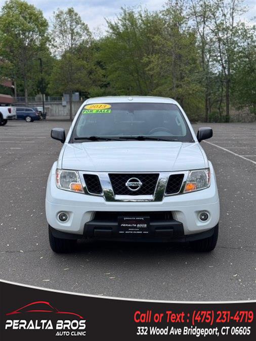 2013 Nissan Frontier 4.0 SV Crew Cab 4X4 AT SWB's photo