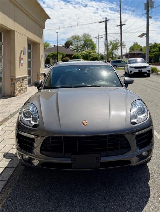 2018 Porsche Macan S's photo