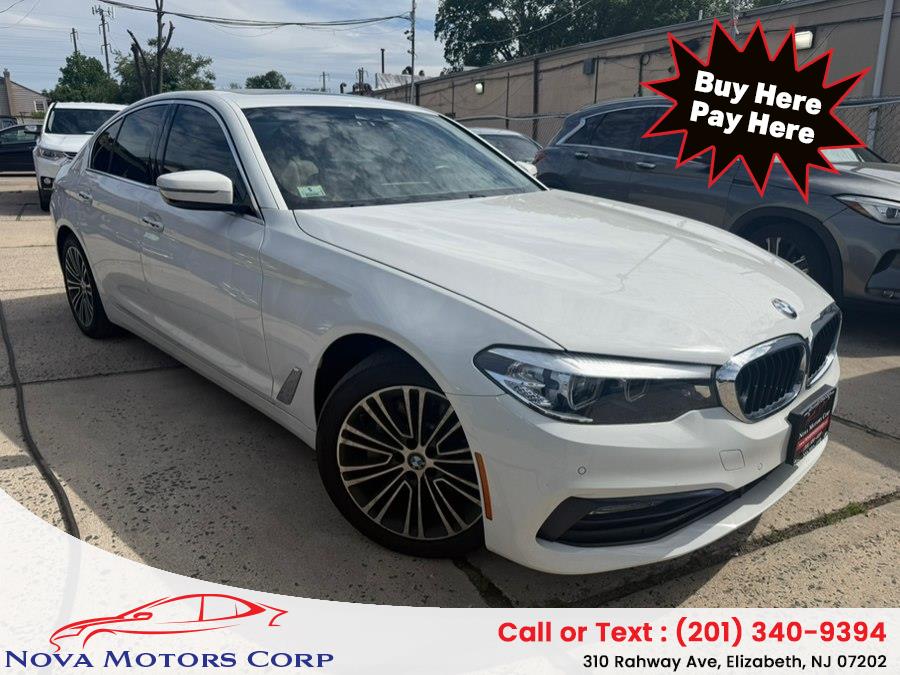 2018 BMW 5 Series 530i xDrive Sedan's photo