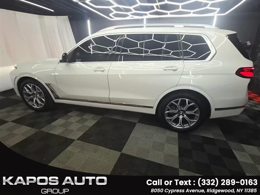 2025 BMW X7 xDrive40i's photo
