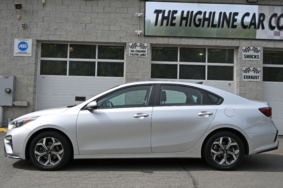 2019 Kia Forte LXS AT's photo