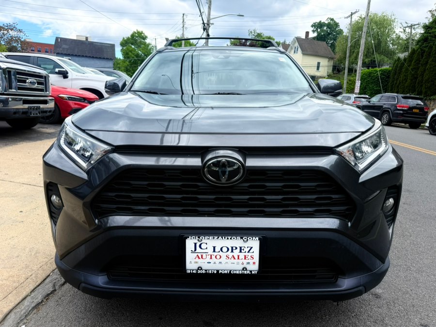 2019 Toyota RAV4 XLE FWD's photo