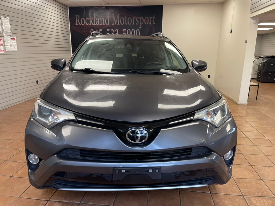 2018 Toyota RAV4 XLE AWD's photo