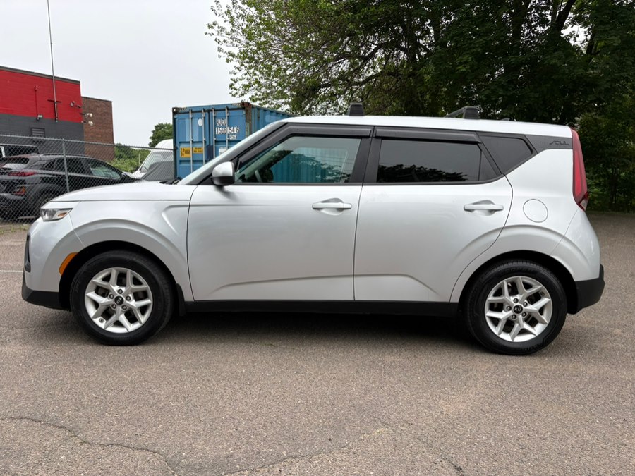 2020 Kia Soul 2.0L S IVT's photo