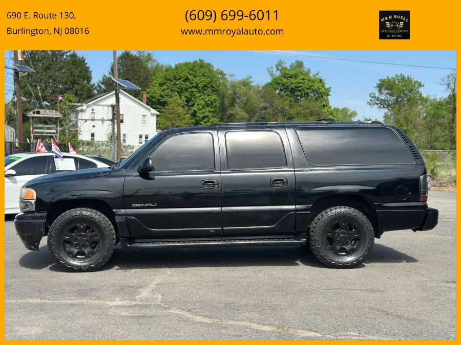 2003 GMC Yukon Denali's photo