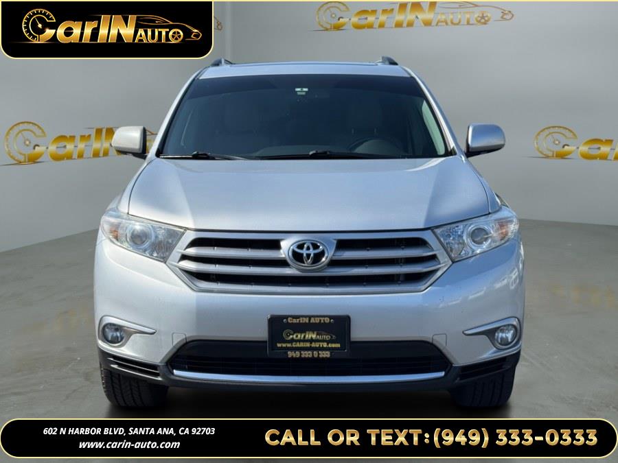 2012 Toyota Highlander's photo
