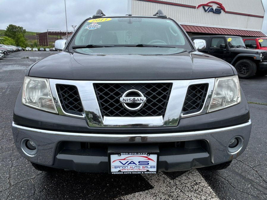 2011 Nissan Frontier 4.0 SL Crew Cab 4X4 AT SWB's photo