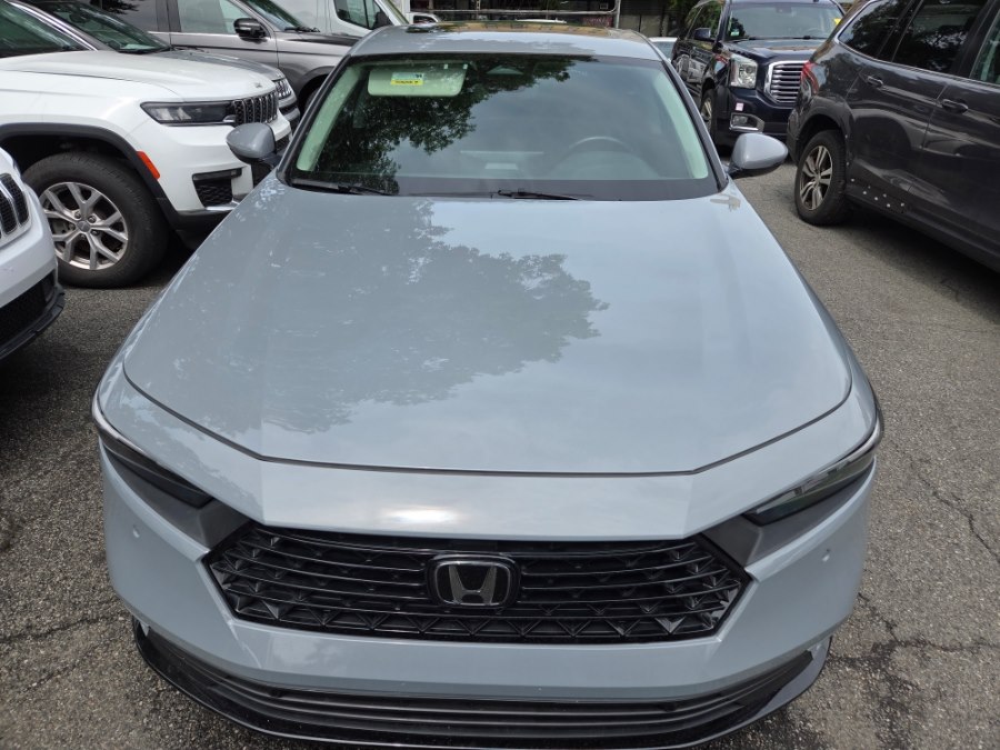 2025 Honda Accord Hybrid EX-L's photo