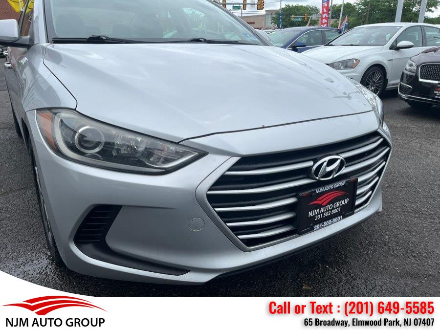 2017 Hyundai Elantra 2.0 SE A/T's photo