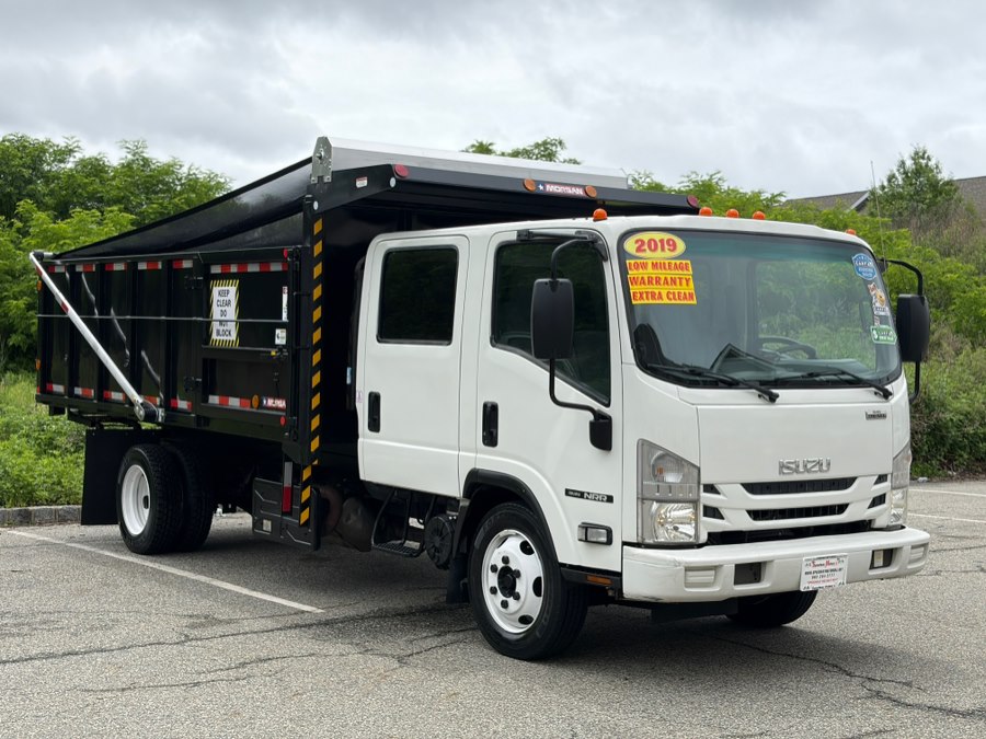 2019 Isuzu NRR's photo