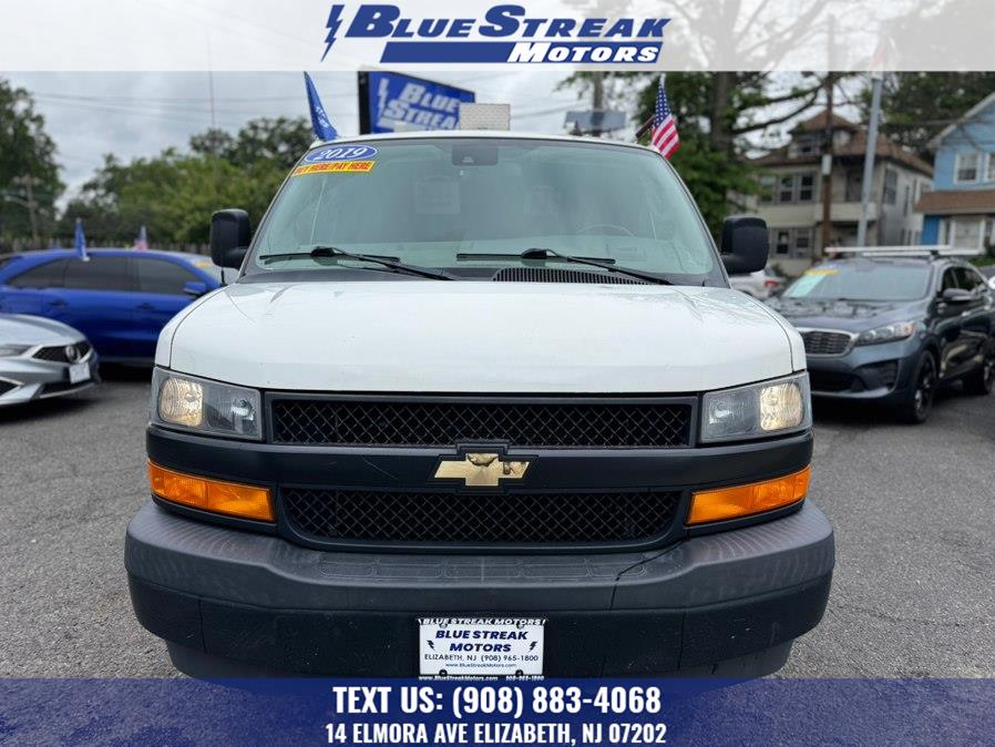 2019 Chevrolet Express 3500 Work Van HD's photo