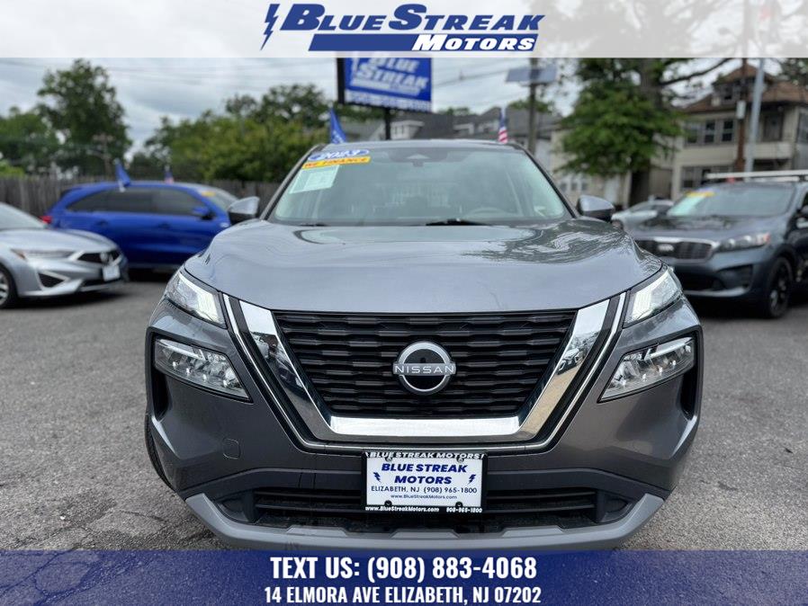 2023 Nissan Rogue SV FWD's photo
