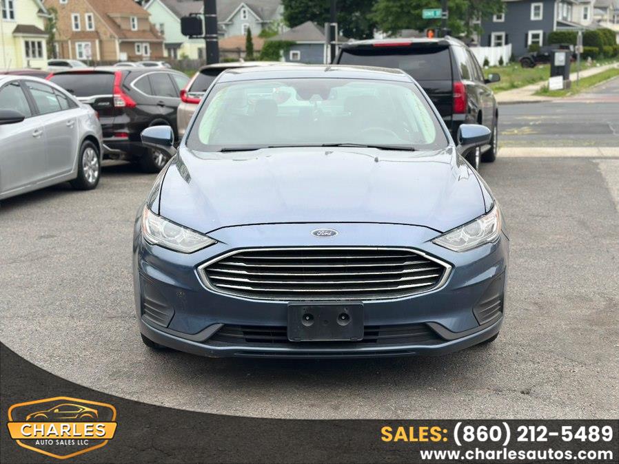 2019 Ford Fusion SE's photo