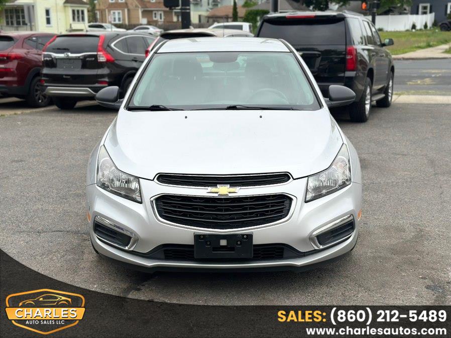 2015 Chevrolet Cruze LS Auto's photo