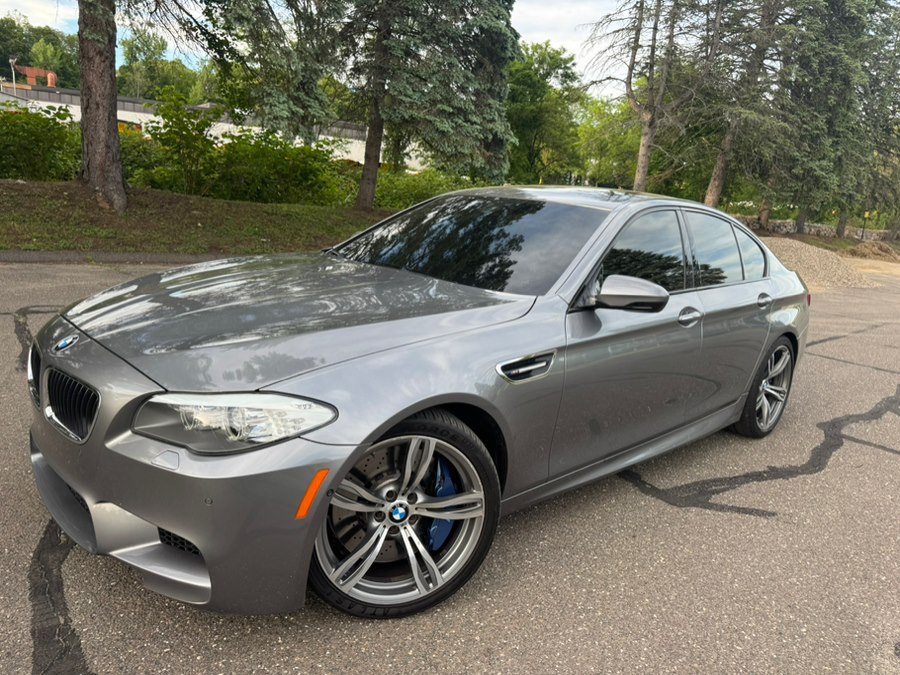 2013 BMW 5 Series M5 Sedan's photo