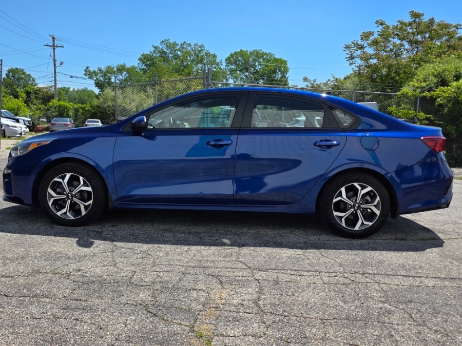 2020 Kia Forte LXS AT's photo