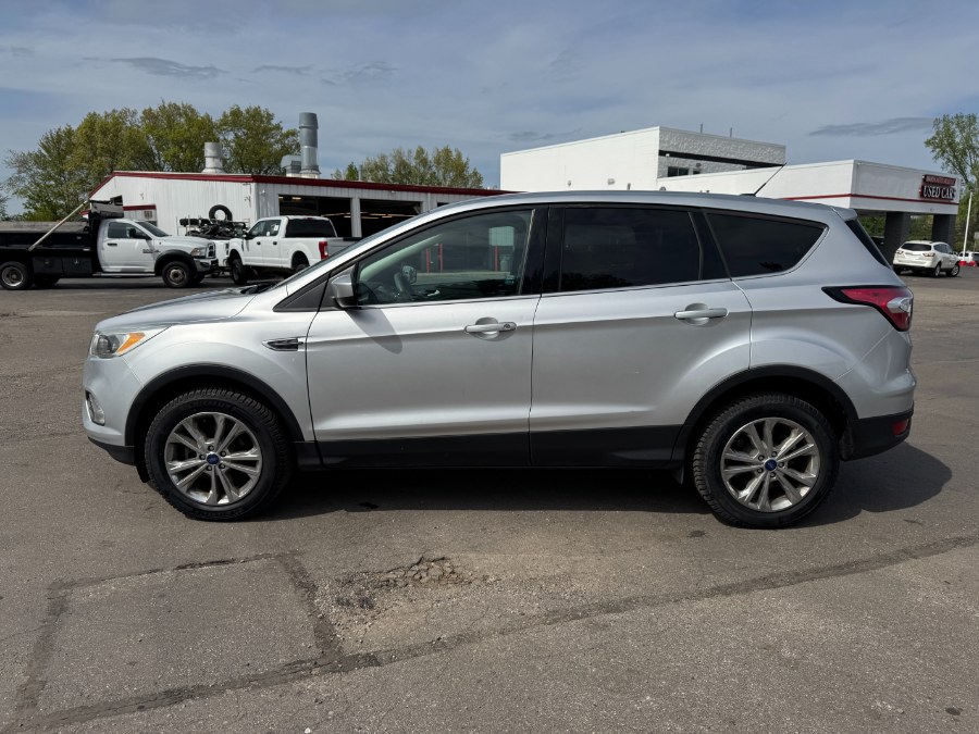 2017 Ford Escape SE's photo