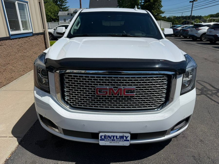 2017 GMC Yukon 4WD Denali's photo