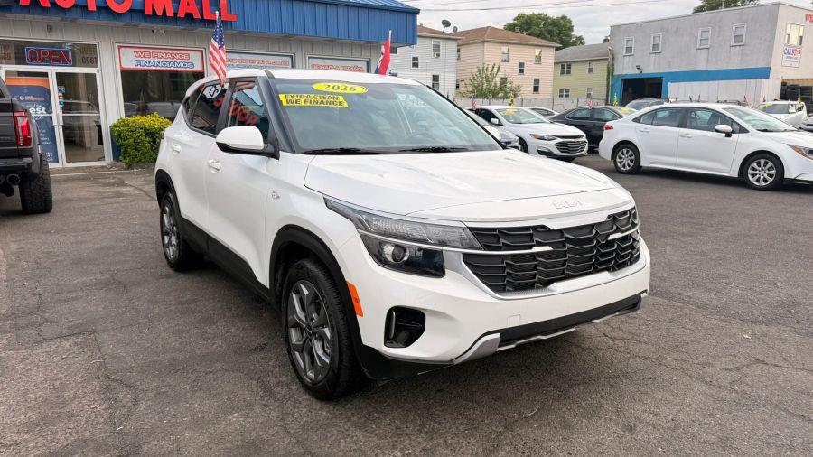 2026 Kia Seltos 2.0 LX AWD's photo