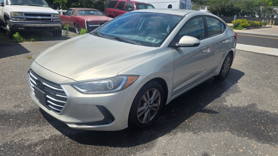 2017 Hyundai Elantra 2.0 SE A/T PZEV's photo