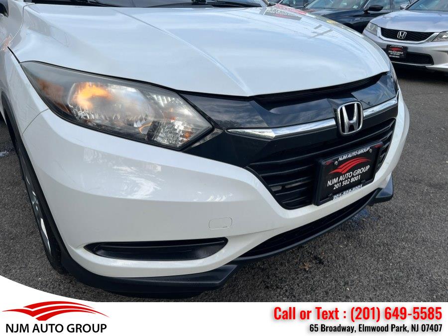 2017 Honda HR-V LX AWD's photo