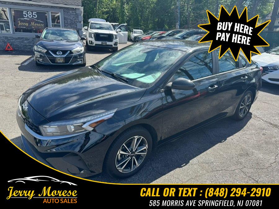 2023 Kia Forte LXS AT's photo