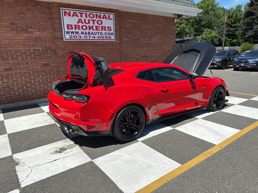2021 Chevrolet Camaro 2dr Cpe ZL1, available for sale in Waterbury, Connecticut | National Auto Brokers, Inc.. Waterbury, Connecticut