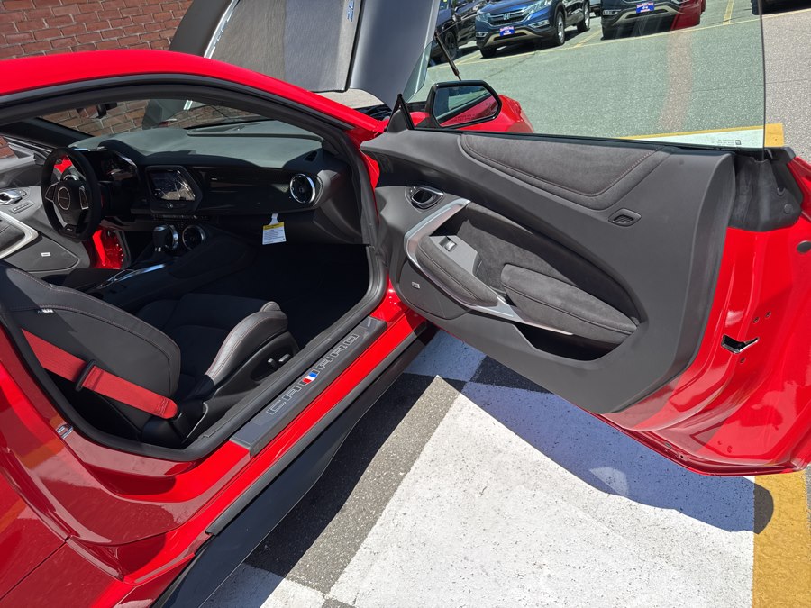 2021 Chevrolet Camaro 2dr Cpe ZL1, available for sale in Waterbury, Connecticut | National Auto Brokers, Inc.. Waterbury, Connecticut