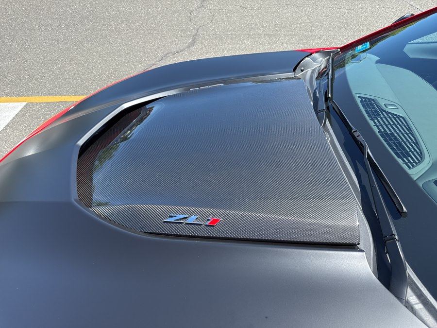 2021 Chevrolet Camaro 2dr Cpe ZL1, available for sale in Waterbury, Connecticut | National Auto Brokers, Inc.. Waterbury, Connecticut